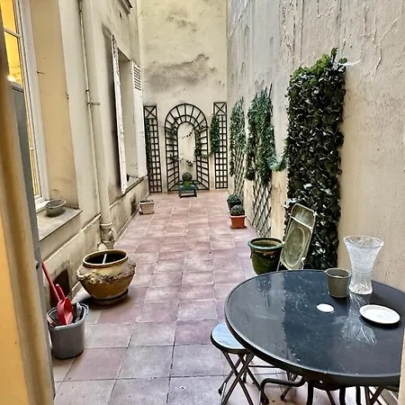 Charming 2 Bedroom With Huge Private Terrace Paris Extérieur photo